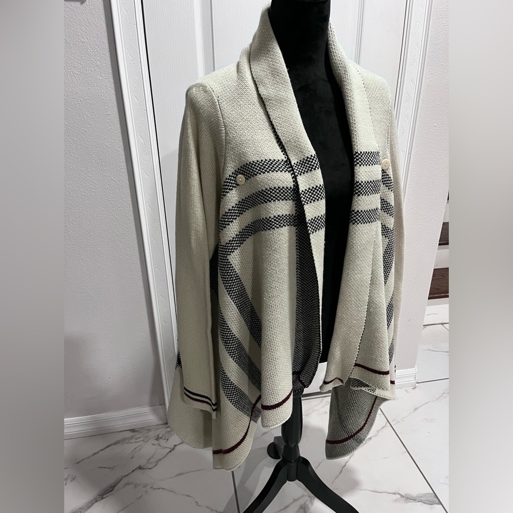 POET BRAND CAPE PONCHO COAT
JACKET